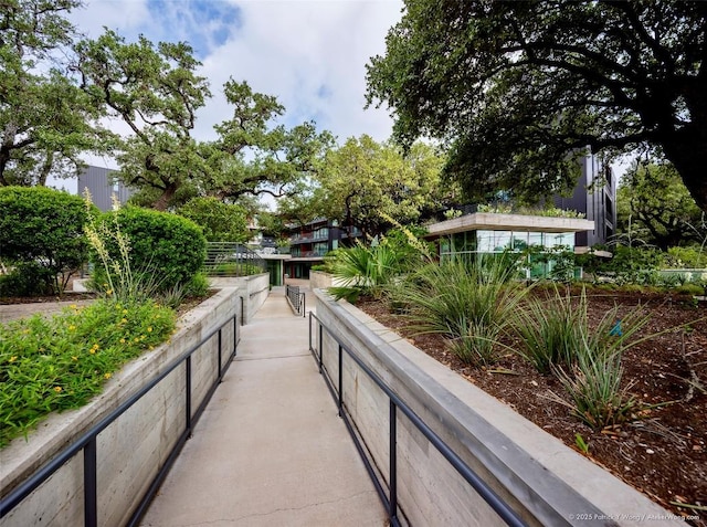 900 S 1st St Unit 416, Austin, TX 78704 - view of surrounding community