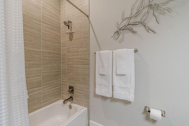 213 Sowing Oak Dr, San Marcos, TX 78666 - full bath featuring shower / tub combo