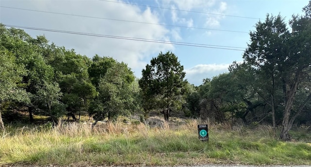 16 W El Camino Real Dr, Wimberley, TX 78676