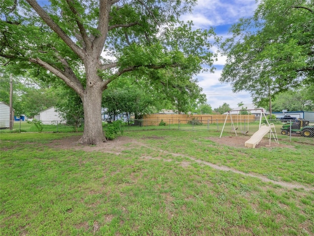 302 Vernon St, Thrall, TX 76578 - view of yard with a playground