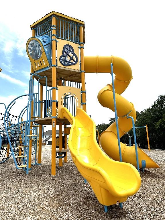 3321 Mongolian Dr, Leander, TX 78641 - view of communal playground