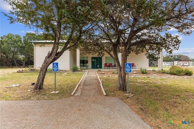 5111 Comanche Dr, Temple, TX 76502