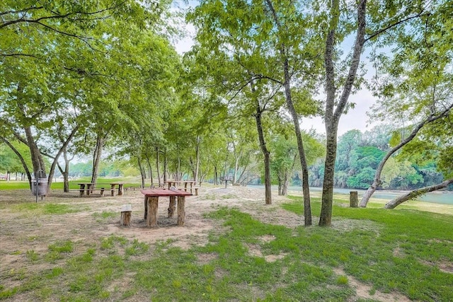 108 Howi Ln, Bastrop, TX 78602