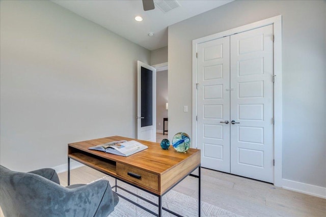 3004 Hunt Trl, Austin, TX 78757 - home office with baseboards, light wood-type flooring, ceiling fan, and recessed lighting