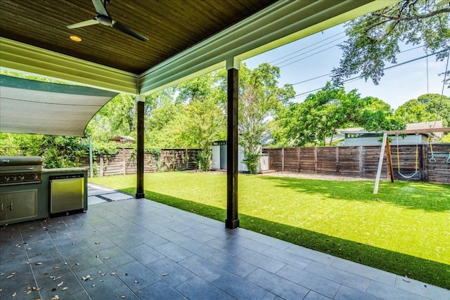 3004 Hunt Trl, Austin, TX 78757 - view of patio / terrace featuring ceiling fan