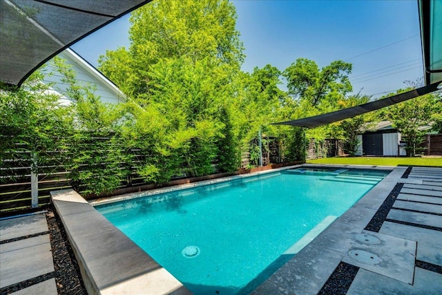 3004 Hunt Trl, Austin, TX 78757 - view of swimming pool featuring a fenced backyard