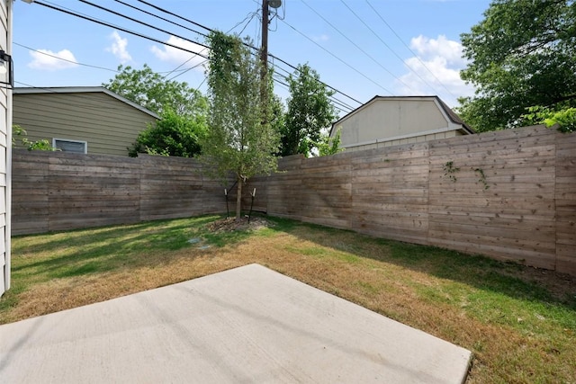 106 W Croslin St Unit B, Austin, TX 78752 - view of yard with a patio