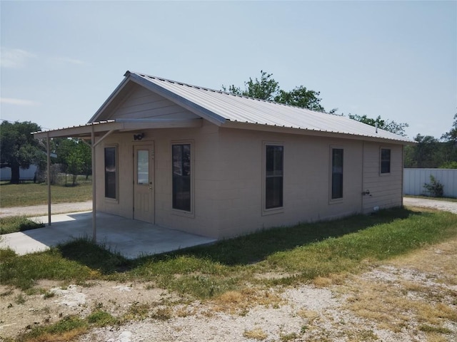 306 N W St, Burnet, TX 78611 - photo 2