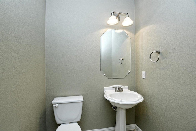 2807 Checker Dr, Cedar Park, TX 78613 - bathroom featuring toilet