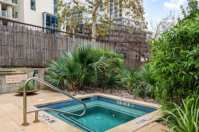 800 W 5th St Unit 902, Austin, TX 78703 - view of pool featuring a hot tub