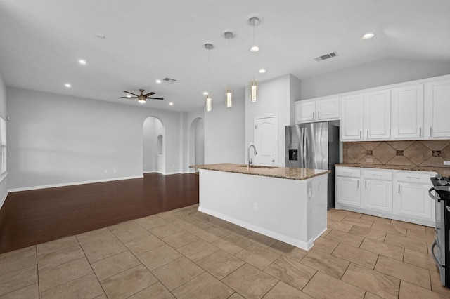 140 W Highfield St, Hutto, TX 78634 - photo 5