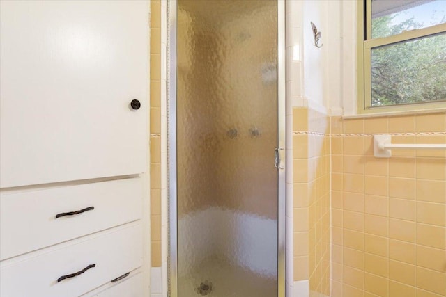 4412 Briar Cliff Rd, Temple, TX 76502 - full bath featuring a shower stall