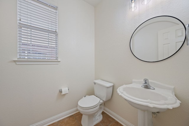 3619 Fossilwood Way, Round Rock, TX 78681 - bathroom featuring tile patterned floors and baseboards