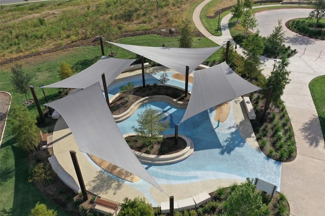 8112 Silhouette St, Austin, TX 78744 - bird's eye view of a pool area