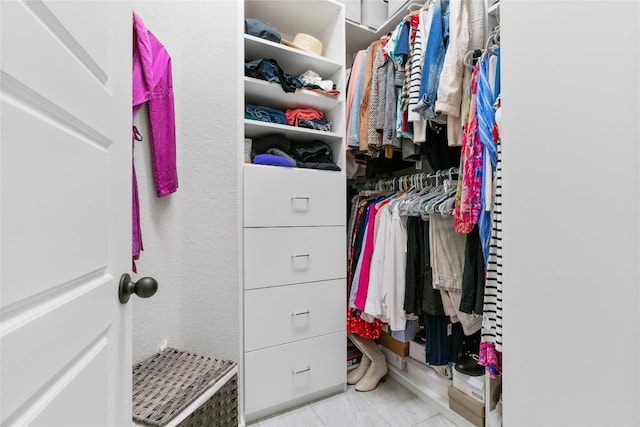 8112 Silhouette St, Austin, TX 78744 - view of walk in closet
