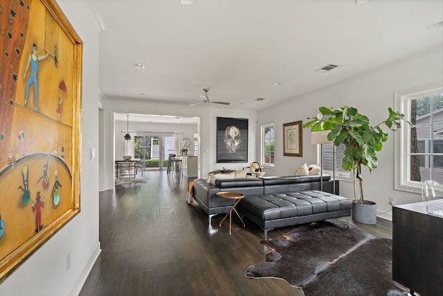 1711 Mohle Dr, Austin, TX 78703 - living room featuring crown molding, wood finished floors, ceiling fan, and recessed lighting