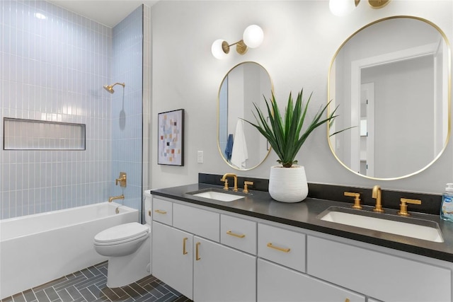 8341 Brewer Ln, Salado, TX 76571 - full bathroom featuring toilet, bathing tub / shower combination, tile patterned flooring, and double vanity