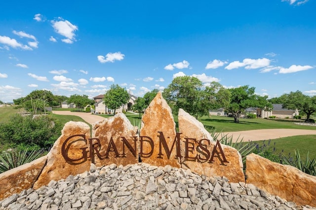 1701 Mira Vis, Leander, TX 78641 - community / neighborhood sign featuring a lawn