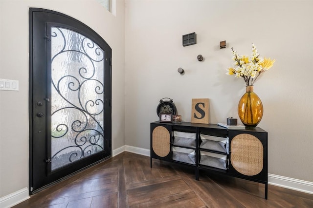 2015 Th Jones Mill Way, Salado, TX 76571 - foyer entrance featuring baseboards