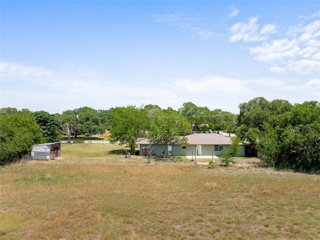 304 W Bee St, Lockhart, TX 78644 - photo 34
