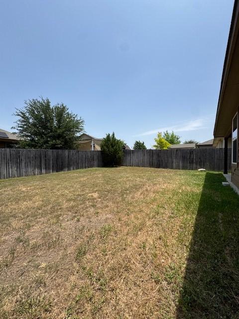 5511 Toledo Farm, San Antonio, TX 78222 - view of yard