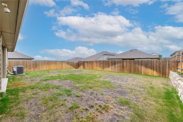 6100 Shanjia Dr, Austin, TX 78724 - view of yard featuring central AC