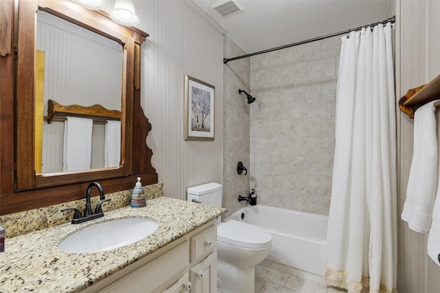 423 County Road 1010, Lampasas, TX 76550 - full bathroom featuring vanity, shower / tub combo, and toilet