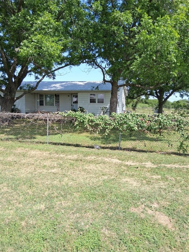 243 Village Ln, Bartlett, TX 76511 - photo 1