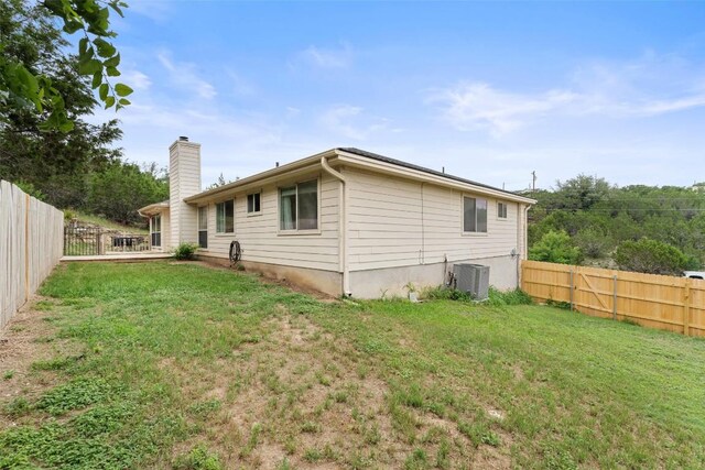 22305 Shotts Dr, Spicewood, TX 78669 - photo 38