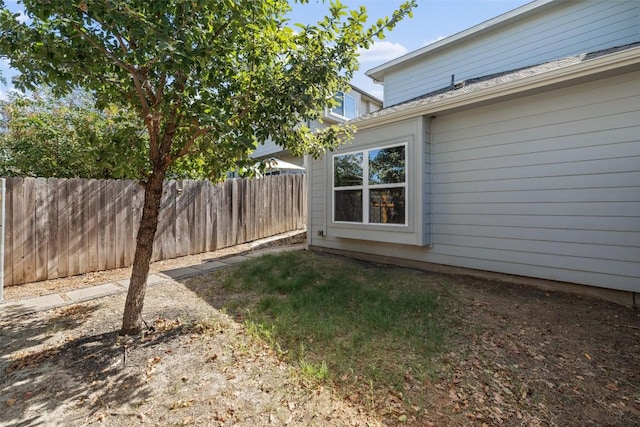 9502 Whisper Willow Blvd, Manor, TX 78653 - view of yard