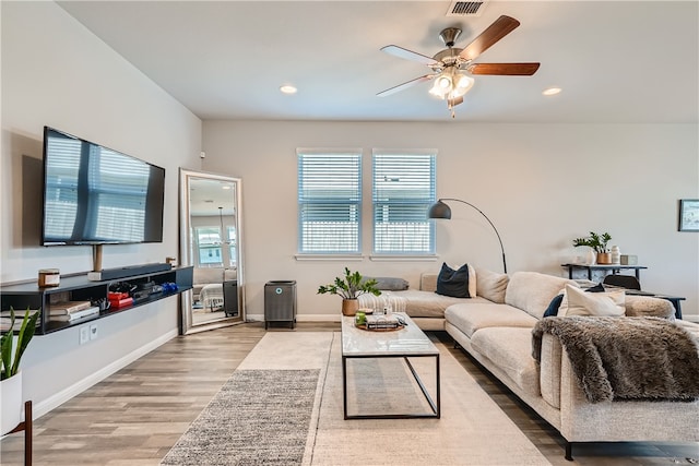 10317 Laurie Ln, Austin, TX 78747 - photo 7
