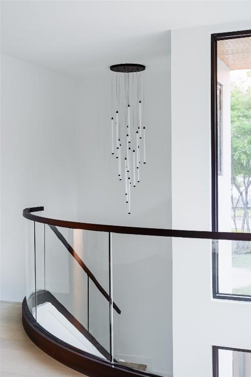 2807 Garwood St, Austin, TX 78702 - view of stairs