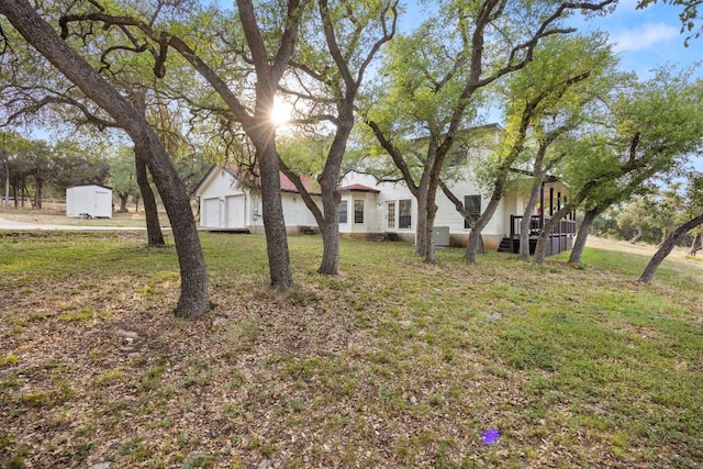 10805 Flashpoint Ct, Austin, TX 78736 - view of green lawn