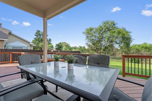 3517 Shellcastle Ln, Round Rock, TX 78681 - wooden terrace with a fenced backyard and outdoor dining area