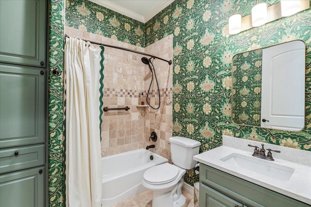 9122 Balcones Club Dr Unit 9, Austin, TX 78750 - bathroom with crown molding, wallpapered walls, shower / bathtub combination with curtain, vanity, and toilet