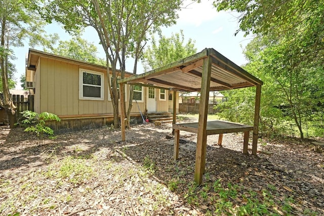 6212 Boxcar Run, Austin, TX 78745 - view of yard