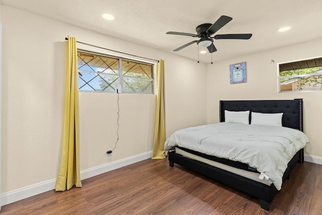 1145 E Sunset St, Waco, TX 76704 - bedroom featuring wood finished floors, baseboards, recessed lighting, and ceiling fan
