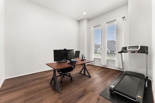 170 Fawn River Run, Kyle, TX 78640 - office featuring wood finished floors, baseboards, and recessed lighting