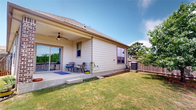 11405 Kirkland Hill Path, Austin, TX 78754 - back of property featuring a ceiling fan, cooling unit, and a patio area