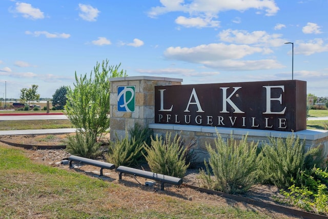 3217 Falconers Way, Pflugerville, TX 78660 - view of community sign