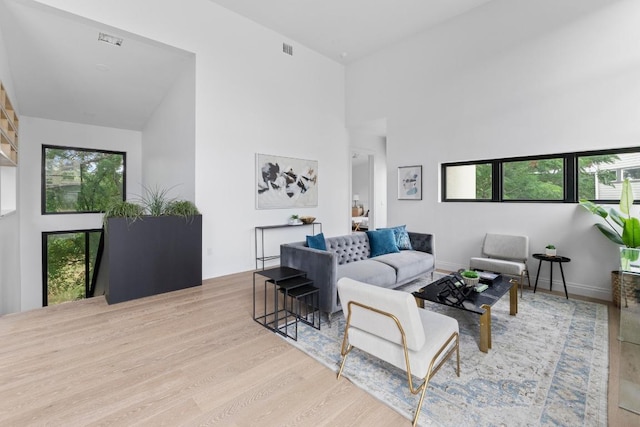 5013 Rob Scott St, Austin, TX 78721 - photo 4
