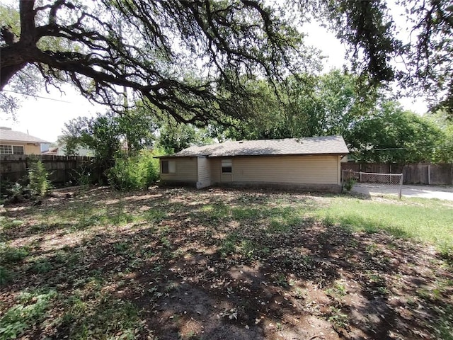 405 Oertli Ln, Austin, TX 78753 - view of yard