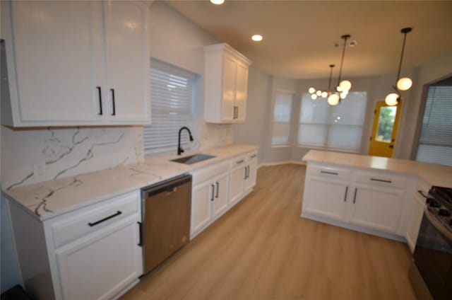 840 Smoke Signal Pass, Pflugerville, TX 78660 - kitchen featuring stainless steel dishwasher, a sink, light wood-style floors, decorative backsplash, and gas range