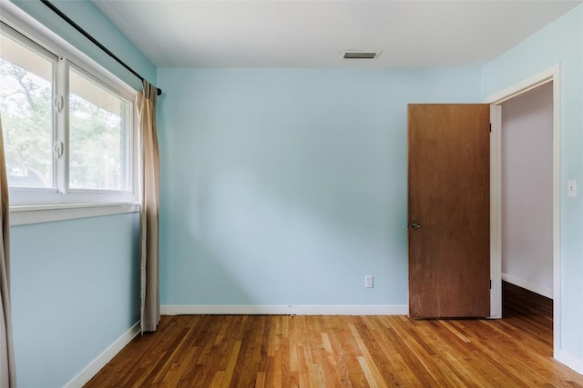 2300 Westworth Cir, Austin, TX 78704 - unfurnished room featuring wood finished floors and baseboards