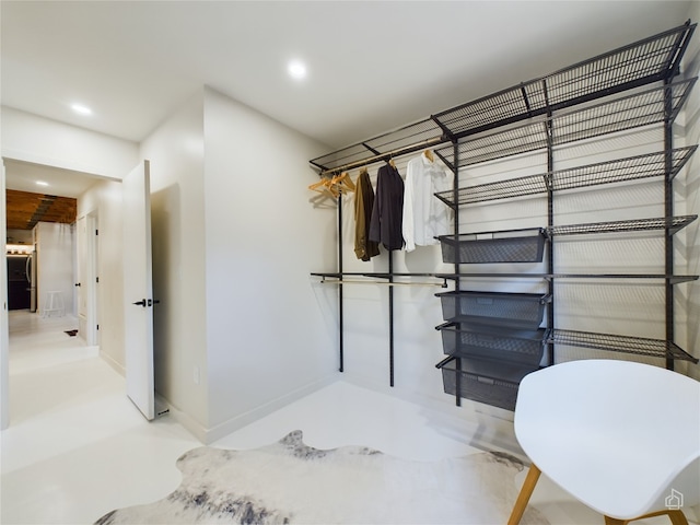 6007 Leisure Run Rd, Austin, TX 78745 - view of spacious closet