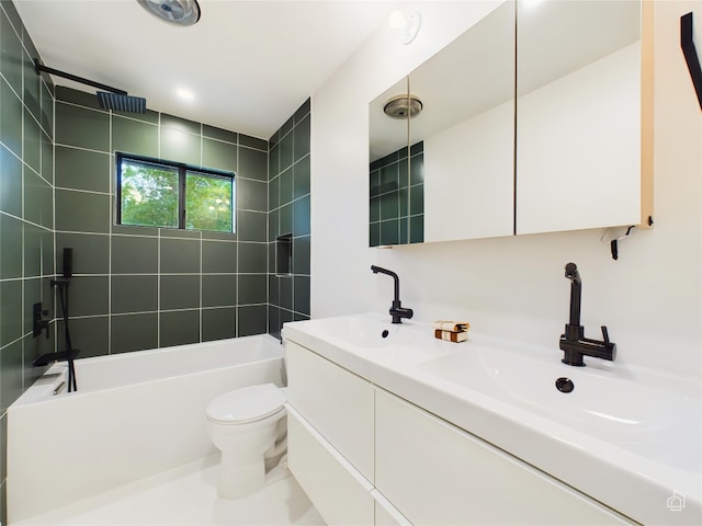 6007 Leisure Run Rd, Austin, TX 78745 - full bath with double vanity, toilet, and  shower combination