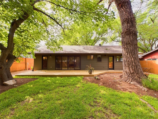 6007 Leisure Run Rd, Austin, TX 78745 - rear view of property featuring a patio and a deck