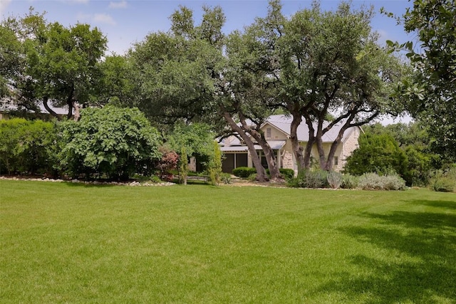 3020 Maravillas Loop, Austin, TX 78735 - view of green lawn