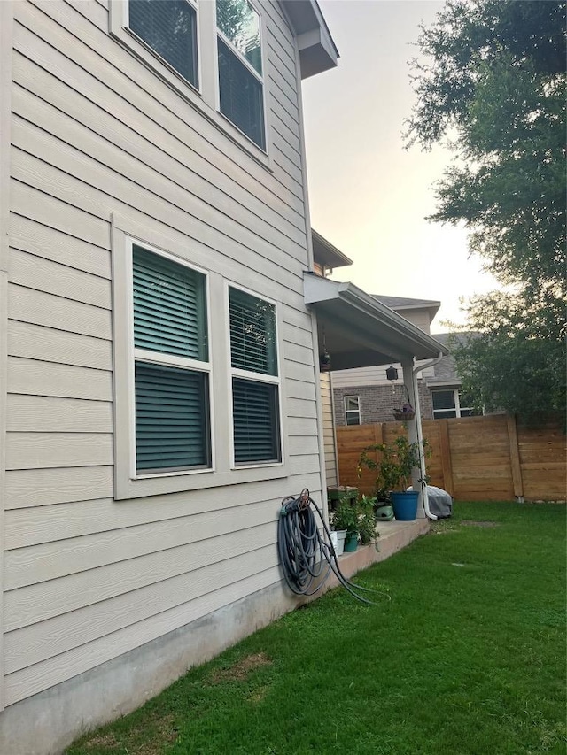 view of property exterior