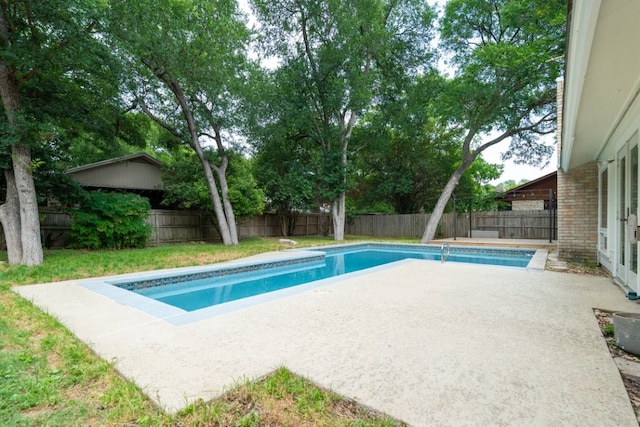 4831 Trail Crest Cir, Austin, TX 78735 - view of pool with a patio area and a fenced backyard